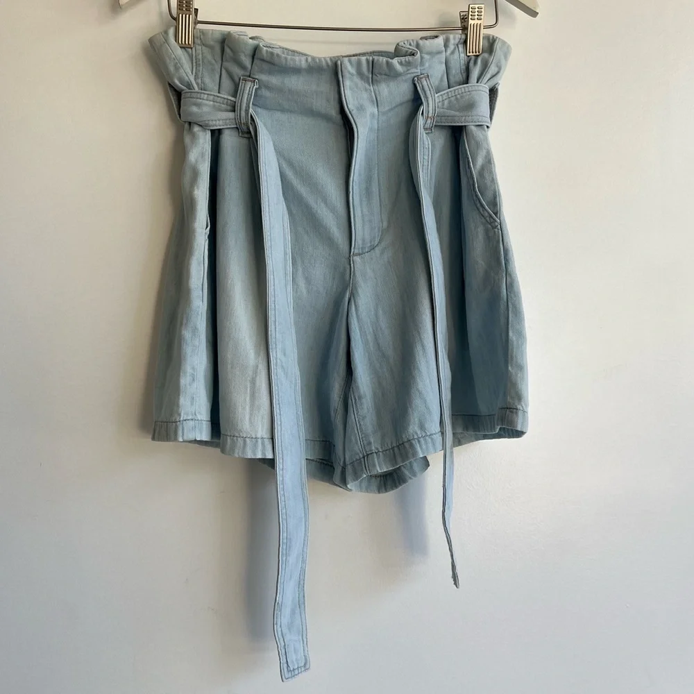 NYDJ Paperbag Waist Denim Shorts Tie Belt High Rise‎ Light Wash Size 6 Chic